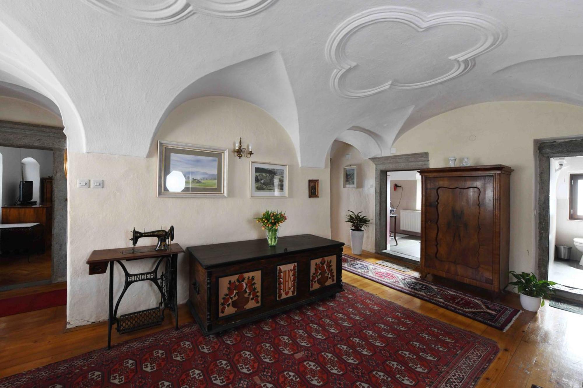 Baroque Villa Near Bled - Resort Vidmar Lesce  Εξωτερικό φωτογραφία