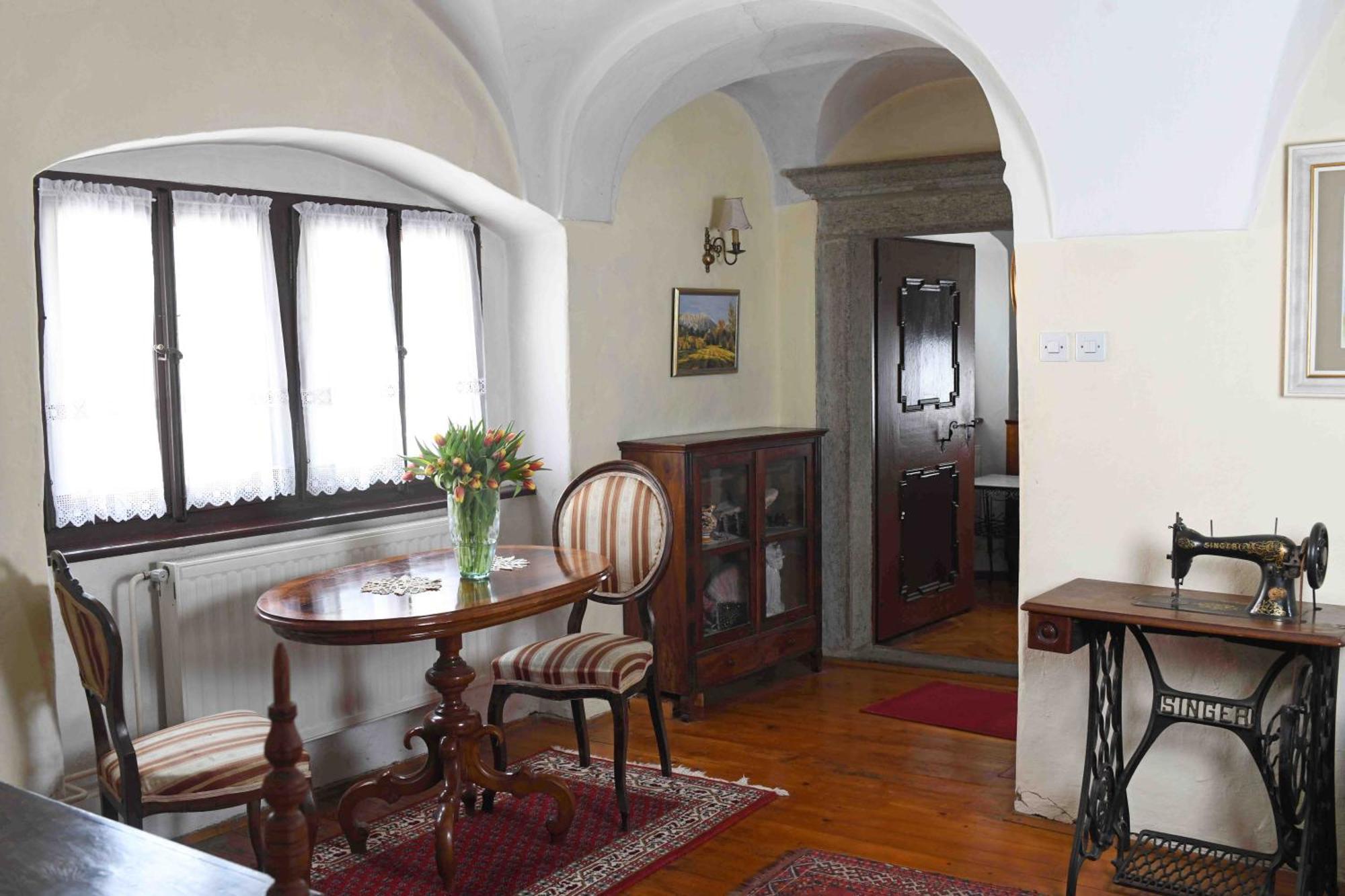 Baroque Villa Near Bled - Resort Vidmar Lesce  Εξωτερικό φωτογραφία