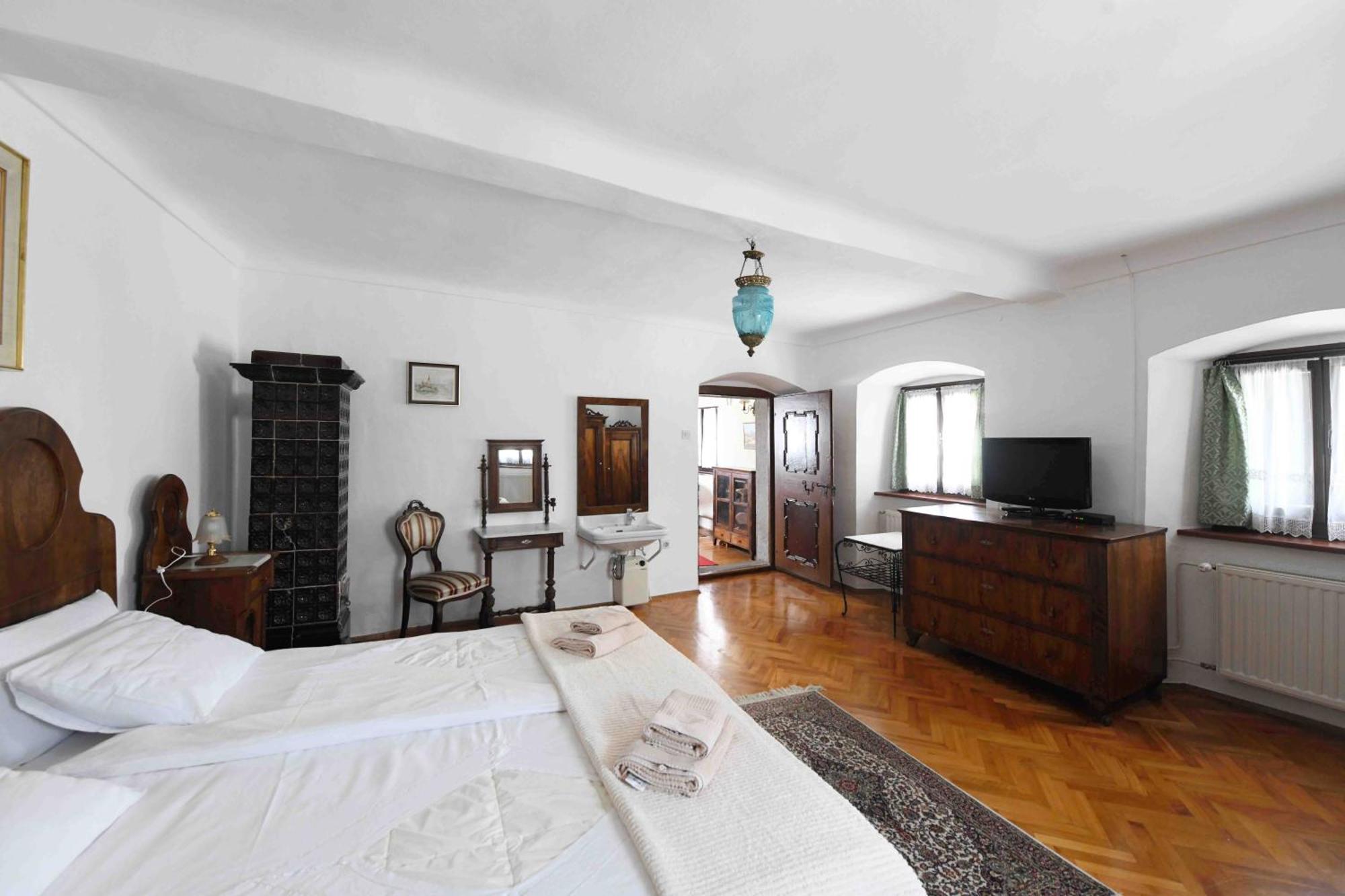Baroque Villa Near Bled - Resort Vidmar Lesce  Εξωτερικό φωτογραφία